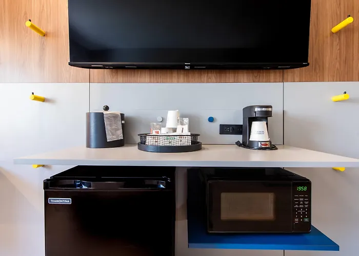 Microtel Inn & Suites By Wyndham London