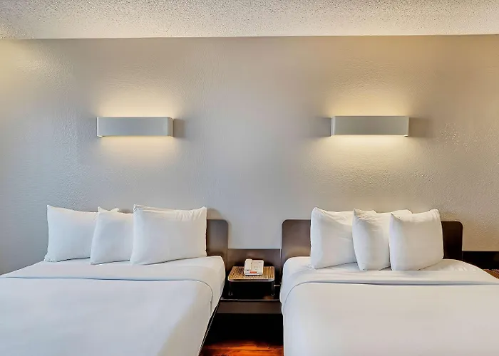 Motel 6-Los Angeles, Ca - Los Angeles - Lax