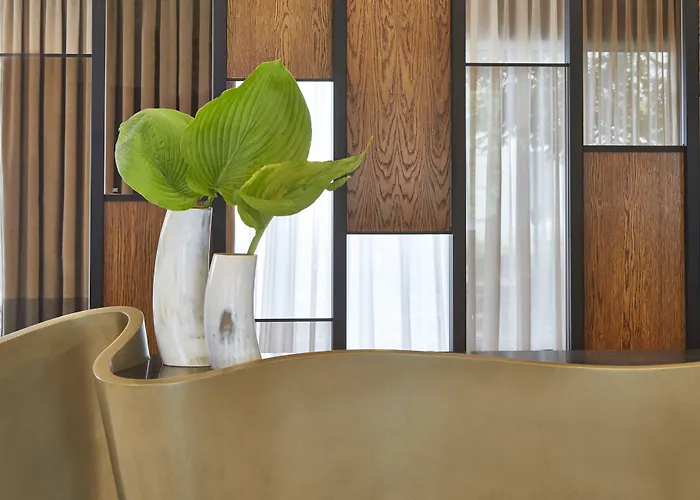 The Del Monte Lodge Renaissance Rochester Hotel & Spa