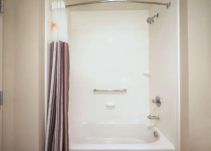 La Quinta By Wyndham Dfw Airport South / Irving