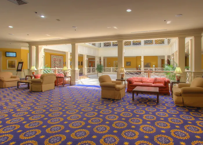 The Founders Inn & Spa Tapestry Collection By Hilton
