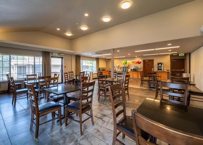 Quality Inn Paradise Creek Pullman