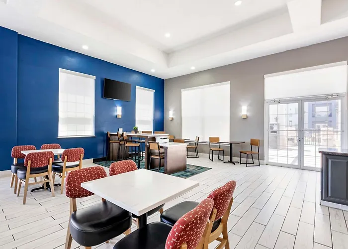 Best Western Lubbock West Inn & Suites