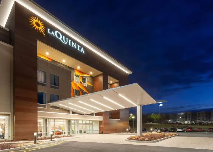 Howard Johnson Hotel - Middletown