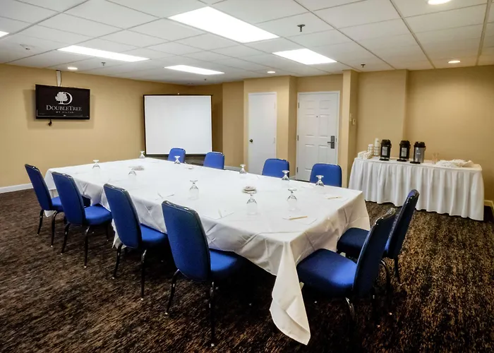Doubletree By Hilton Buffalo-Amherst