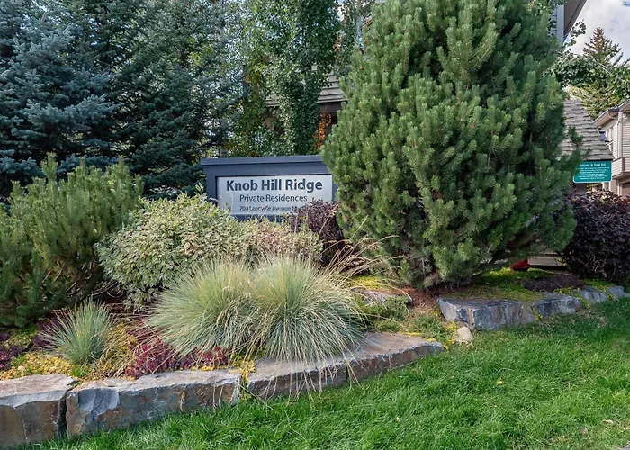 Knob Hill Ridge Townhome 1