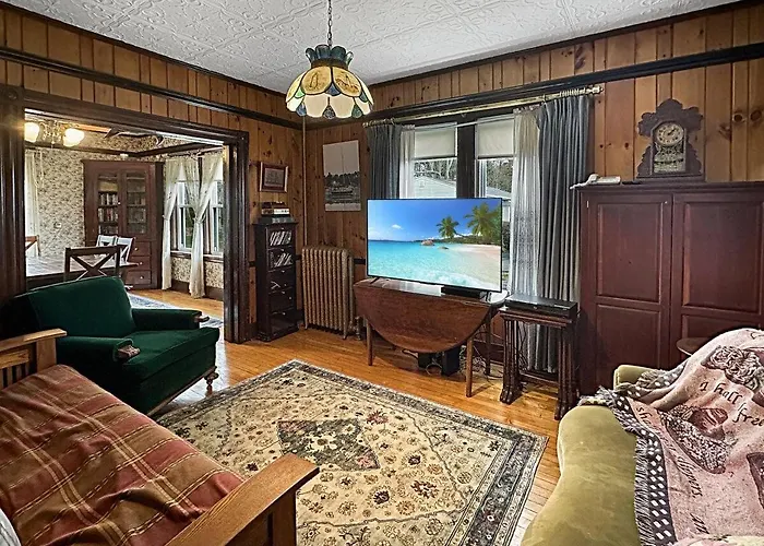 Kurtz Cottage