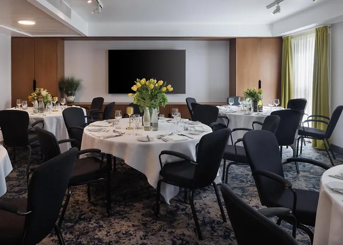 Doubletree By Hilton London Excel