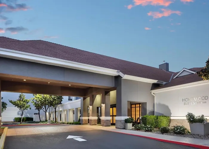 Homewood Suites By Hilton Fresno