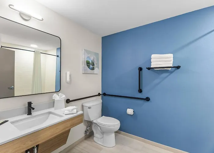 Sleep Inn & Suites Fort Campbell