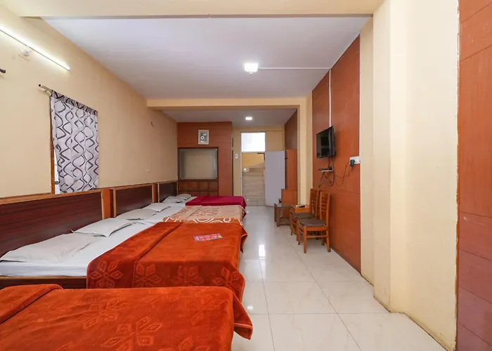 Rainbow Cottages-Budget Friendly Rooms