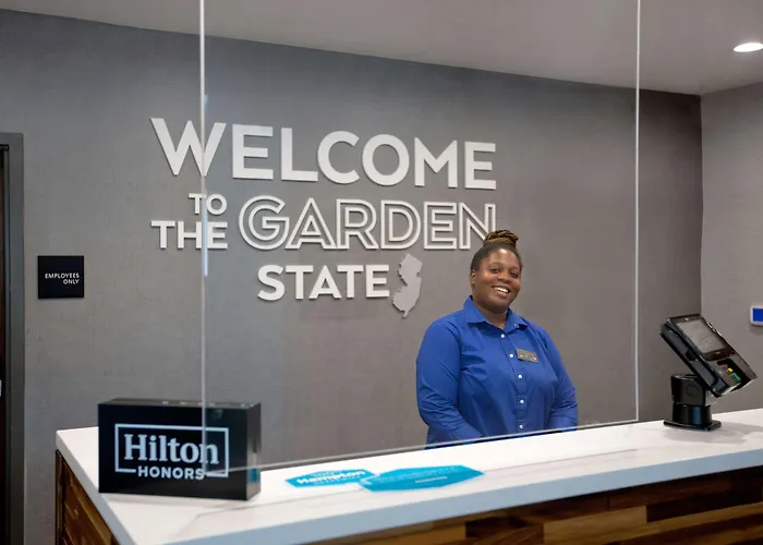 Hampton Inn & Suites Deptford, Nj