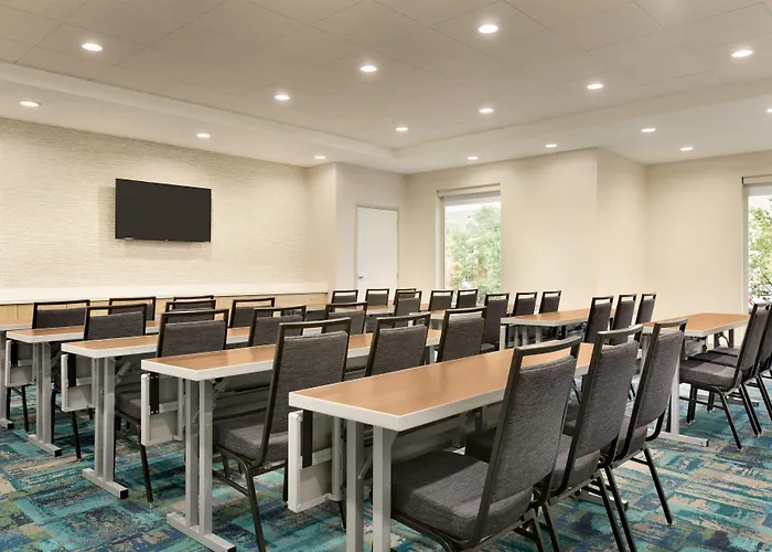 Home2 Suites By Hilton Florence Cincinnati Airport South
