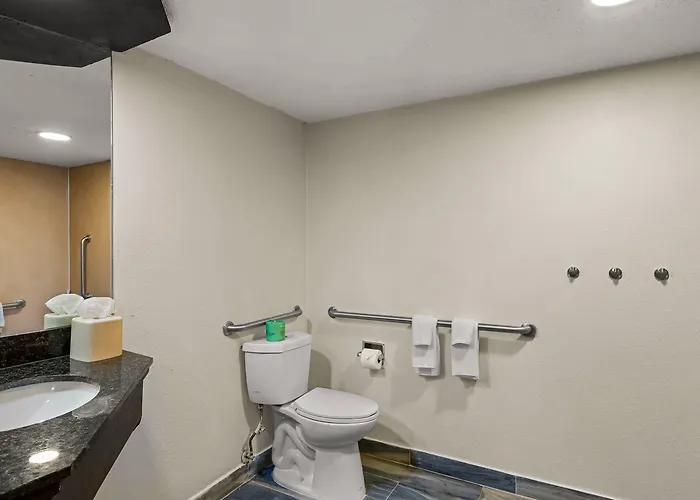 Quality Inn & Suites North Little Rock