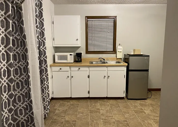 Rockwood Resort Motel