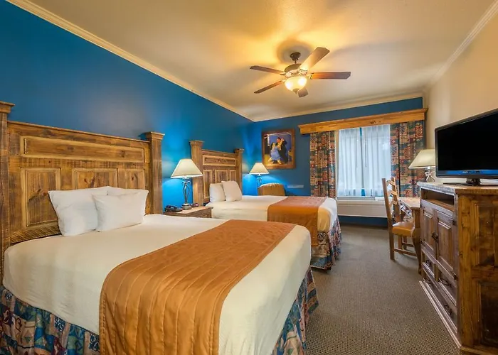 La Hacienda Inn near Alamodome&Riverwalk