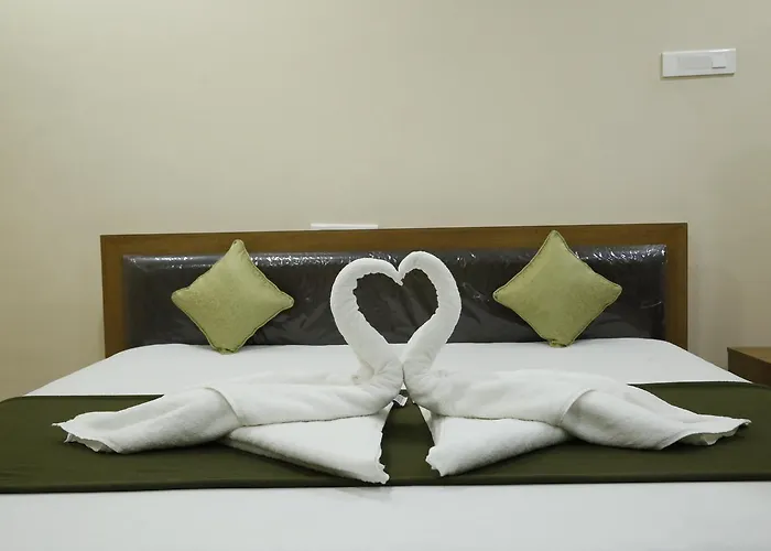 Hotel New Amirtham Inn