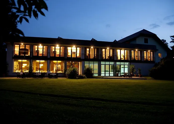 Hotel Alhartinger Hof