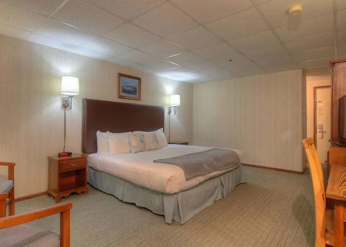 Rhumb Line Resort