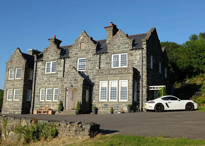 Crown Lodge Harlech