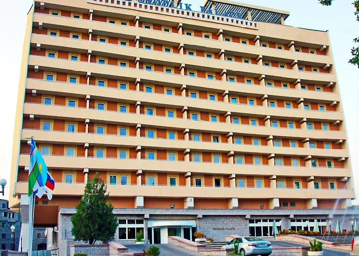 Shodlik Palace