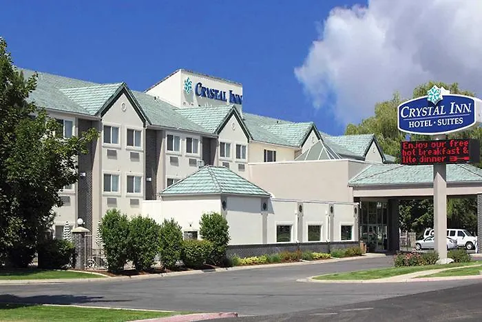 Crystal Inn Hotel & Suites - Logan