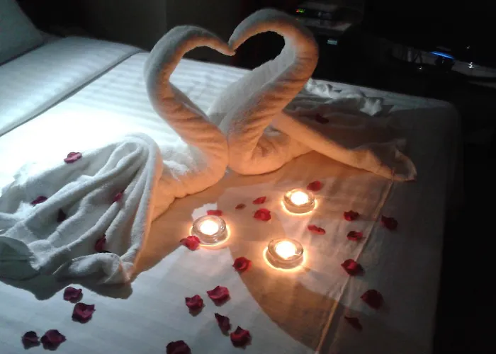 Waterside Boutique Hotel