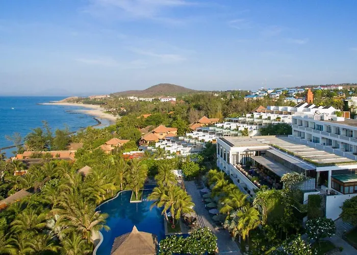 The Cliff Resort & Residences