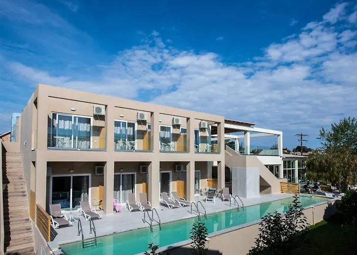 Amour Holiday Resort (Adults Only)