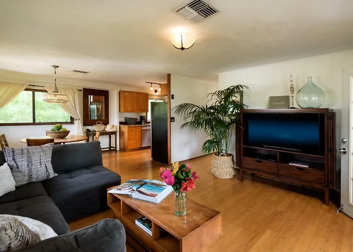 Paia Inn