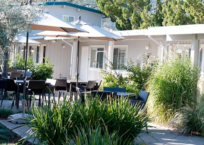 Calistoga Spa Hot Springs - Authentic Hot Springs Spa & Resort