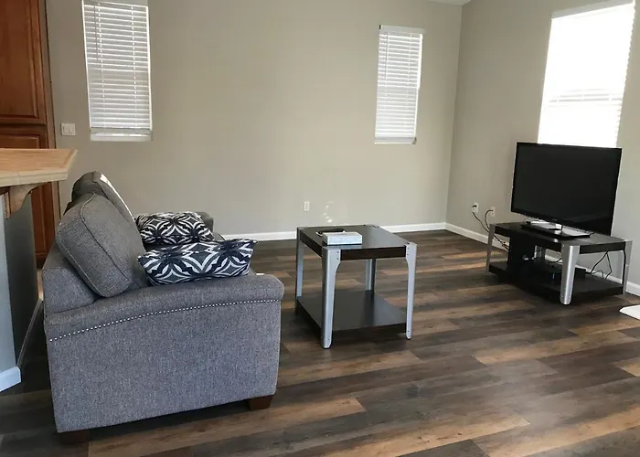 Spacious 3Bd,2Ba, Ideal For Families!