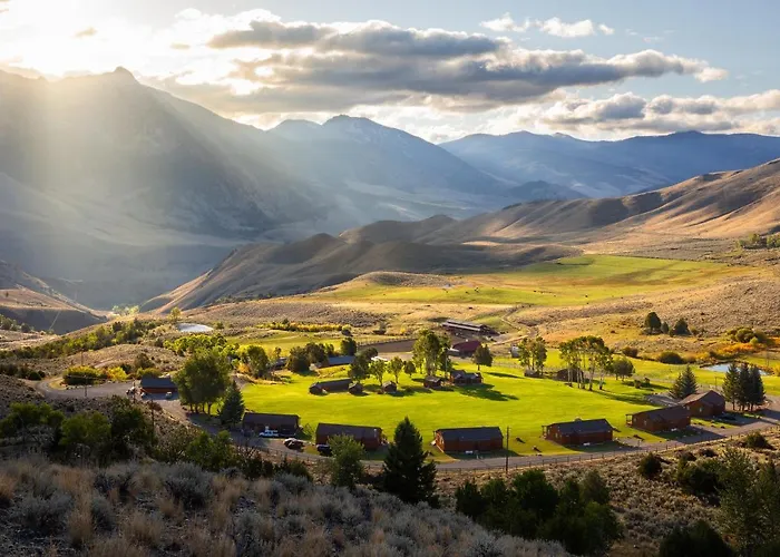 Twin Peaks Guest Ranch