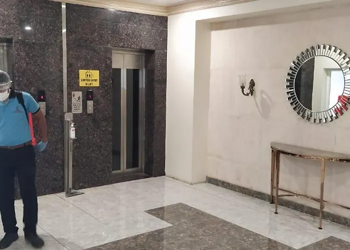 Hotel Grand Gayathri